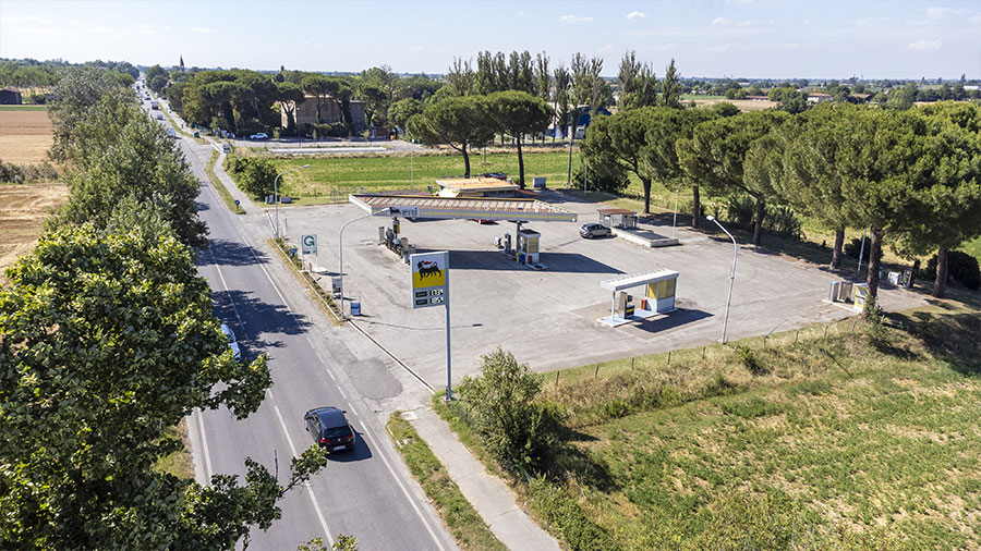 distributore-vialebologna-302-forli